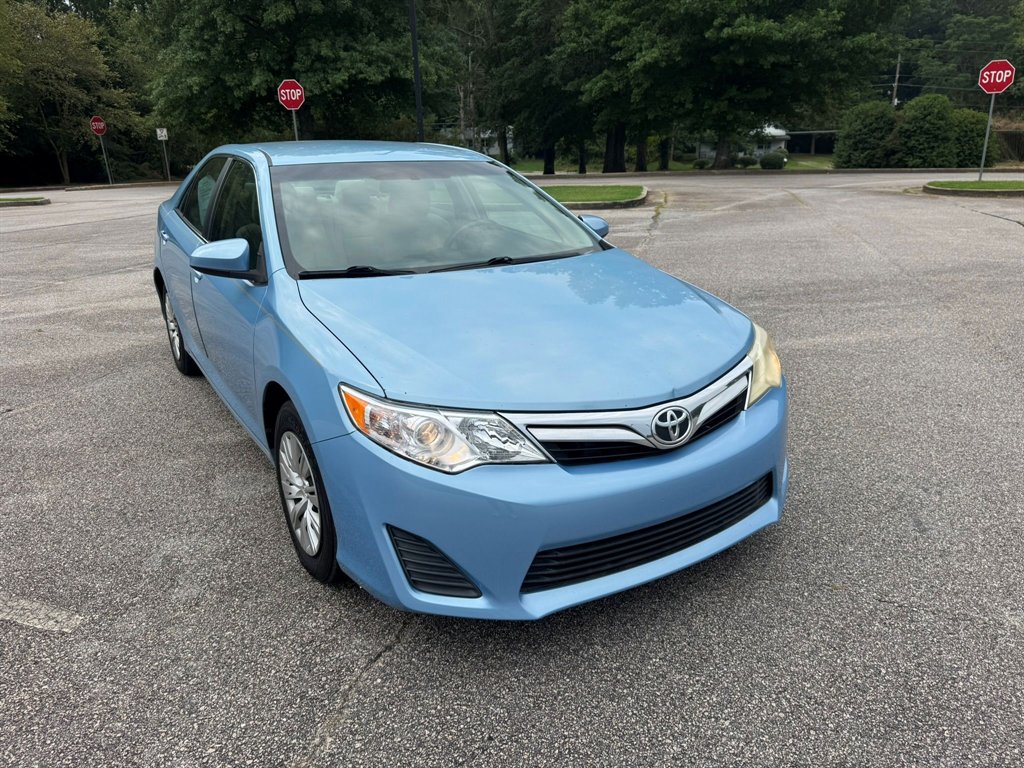 2012 Toyota Camry - $10,900