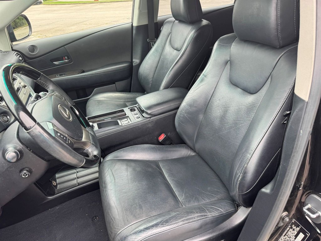 2015 Lexus RX - $9,900