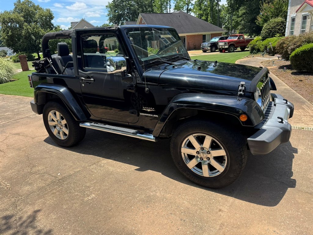 2013 Jeep Wrangler - $9,500