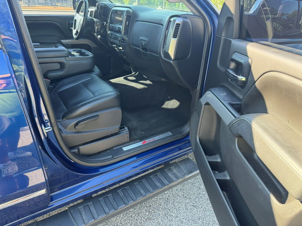 2014 Chevrolet Silverado - $9,500