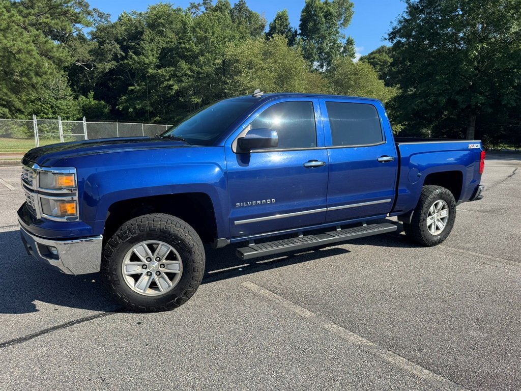 2014 Chevrolet Silverado - $9,500