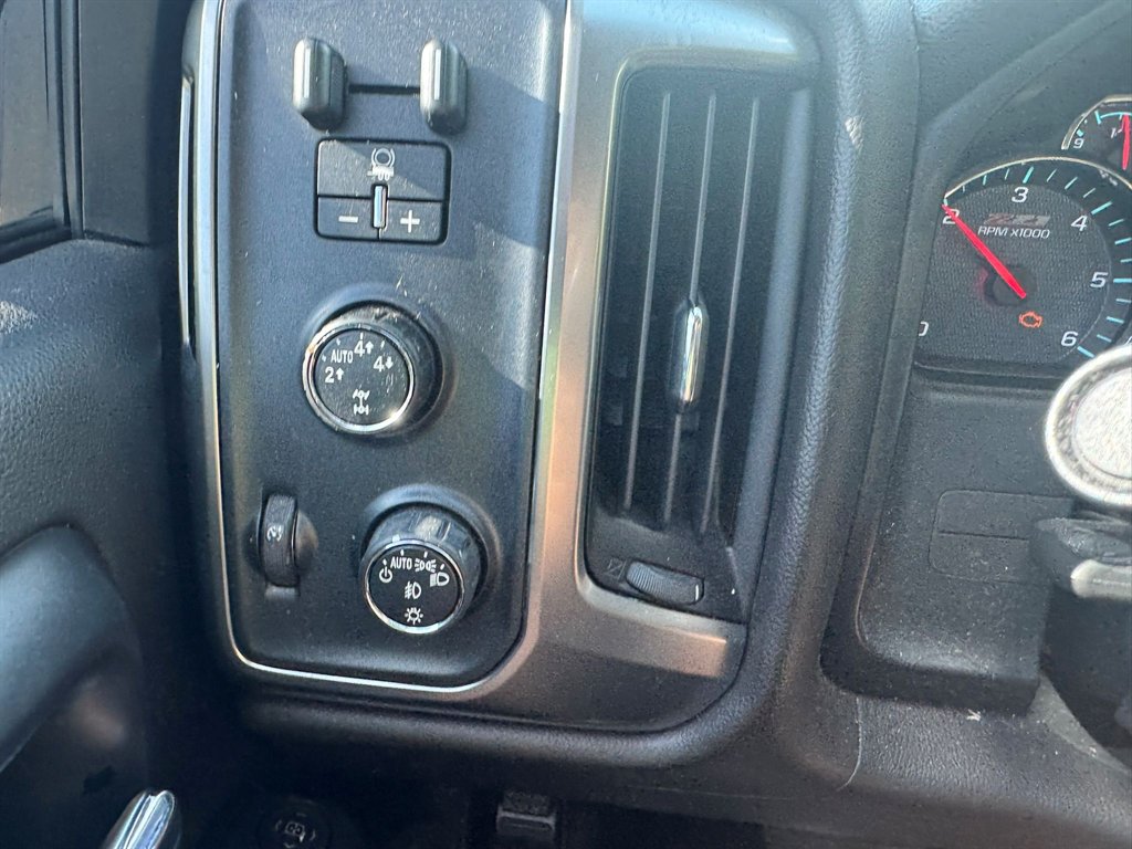 2014 Chevrolet Silverado - $9,500