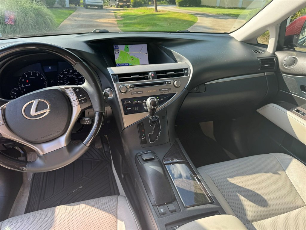 2013 Lexus RX - $11,500
