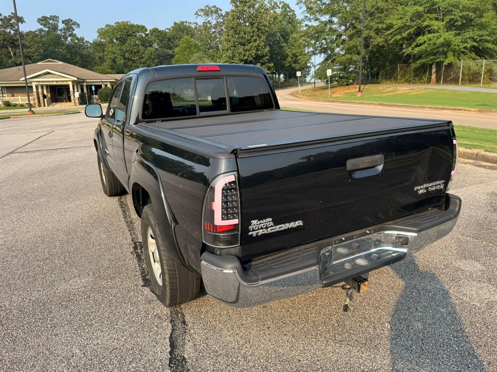 2005 Toyota Tacoma - $7,500