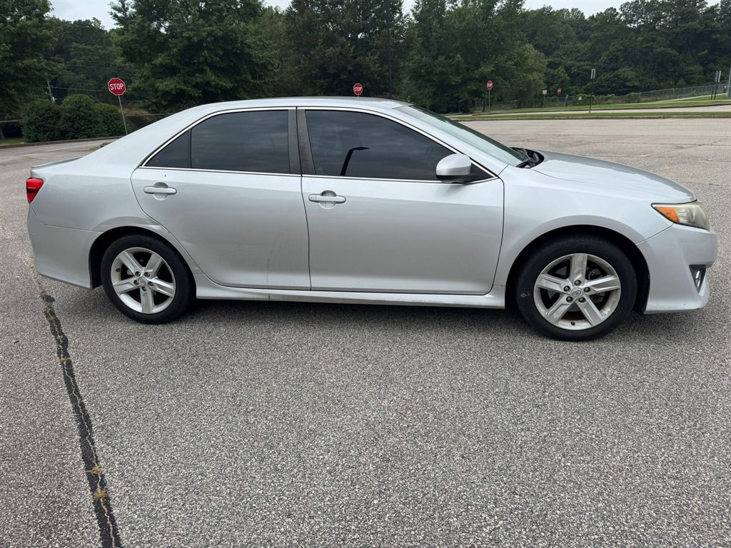 2014 Toyota Camry - $11,500