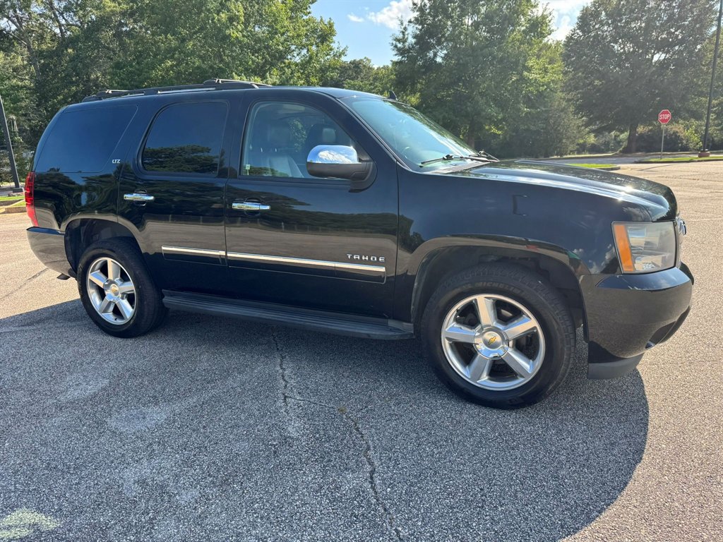 2011 Chevrolet Tahoe - $10,500