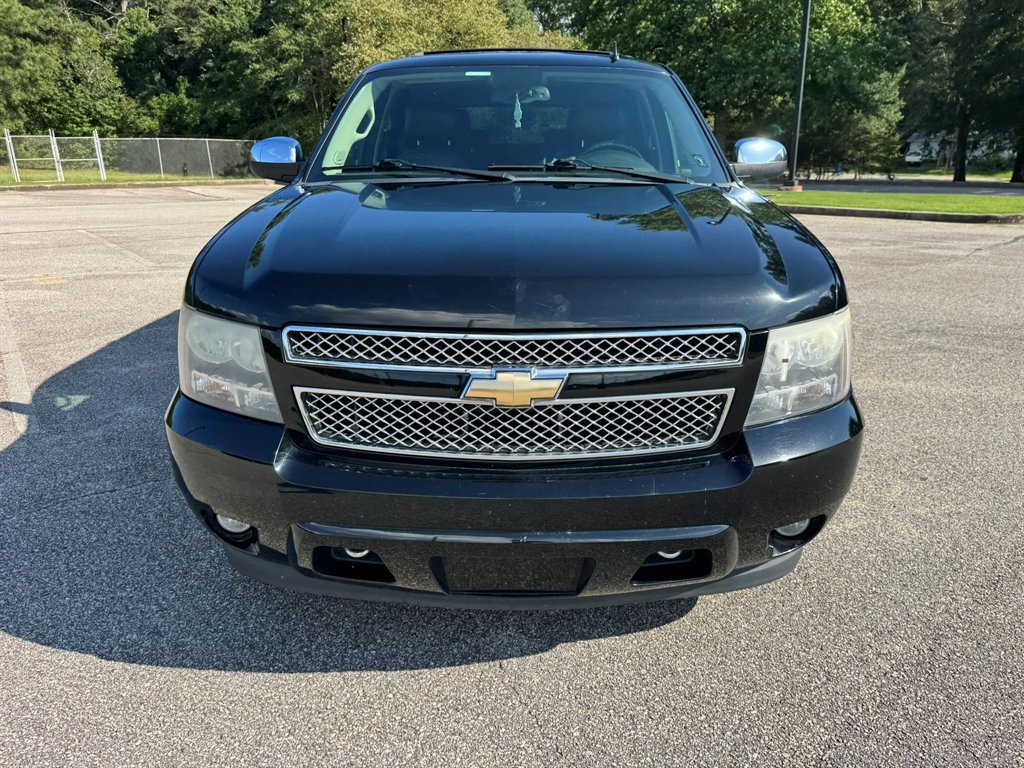 2011 Chevrolet Tahoe - $10,500