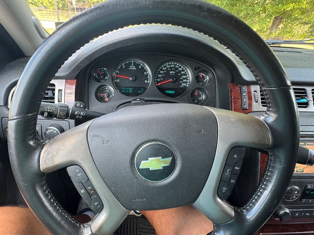 2011 Chevrolet Tahoe - $10,500