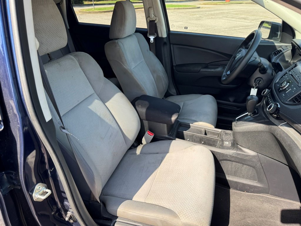 2016 Honda CR-V - $11,900