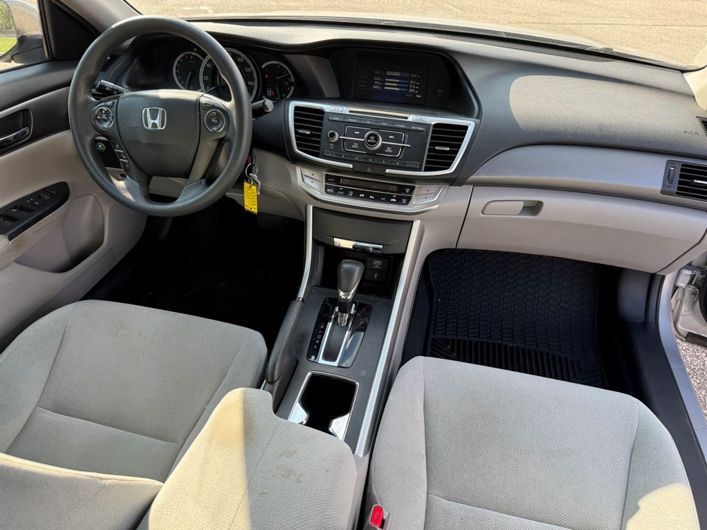 2013 Honda Accord - $9,500