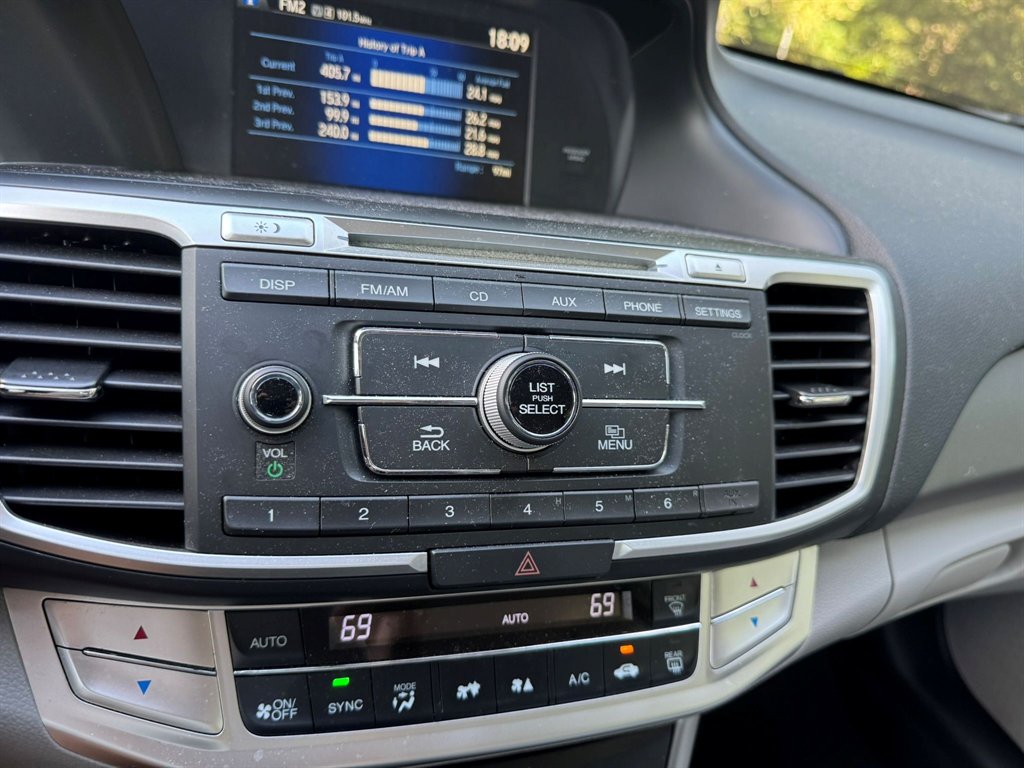 2013 Honda Accord - $9,500