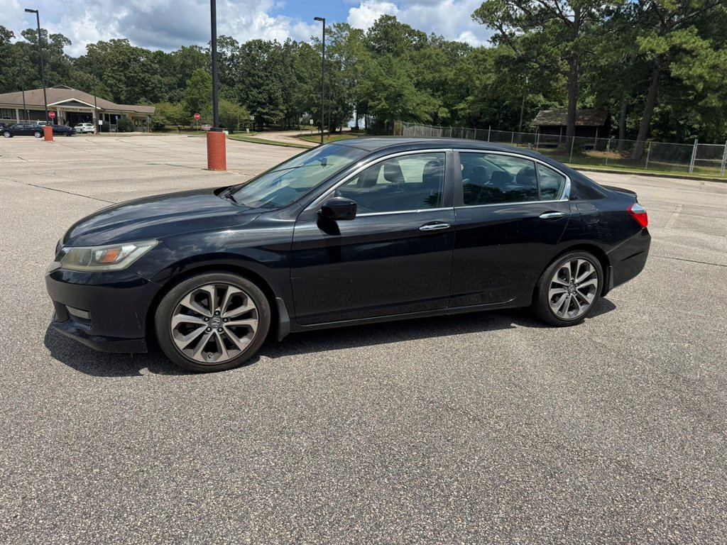 2014 Honda Accord - $11,500