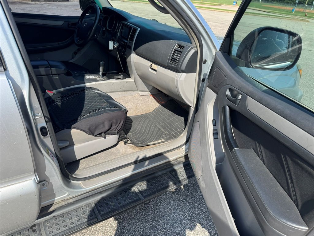 2008 Toyota 4Runner - $9,500