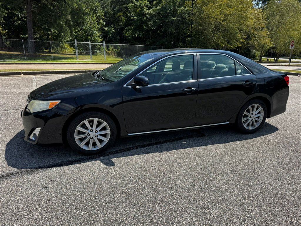 2012 Toyota Camry - $9,900