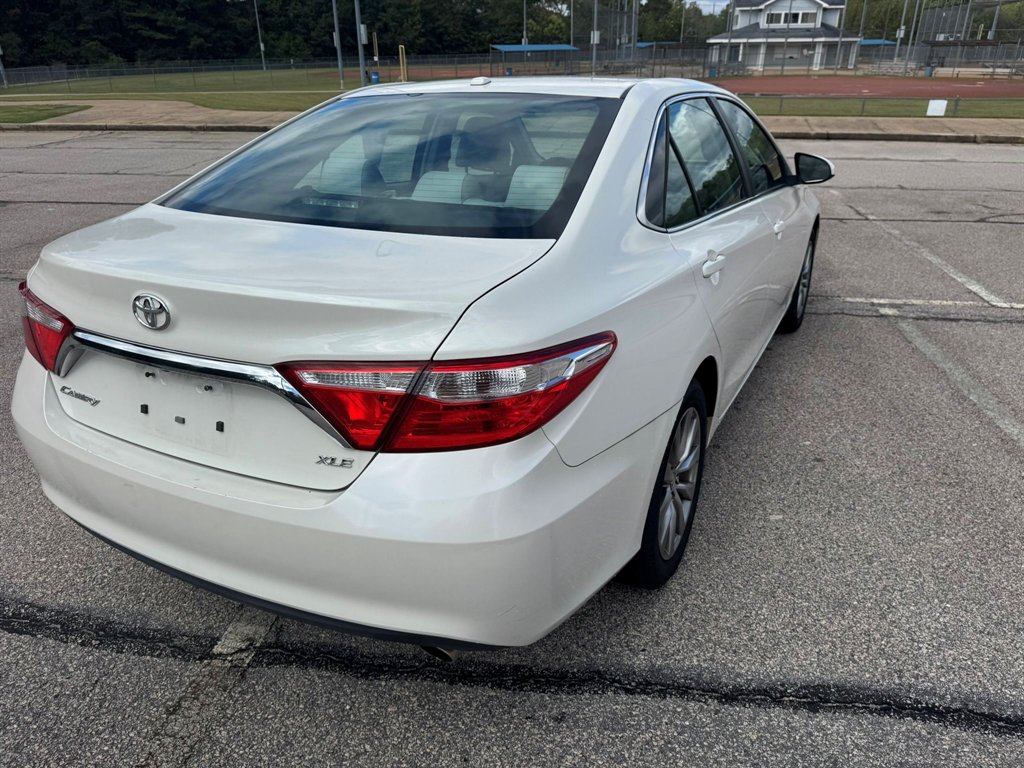 2016 Toyota Camry - $11,900