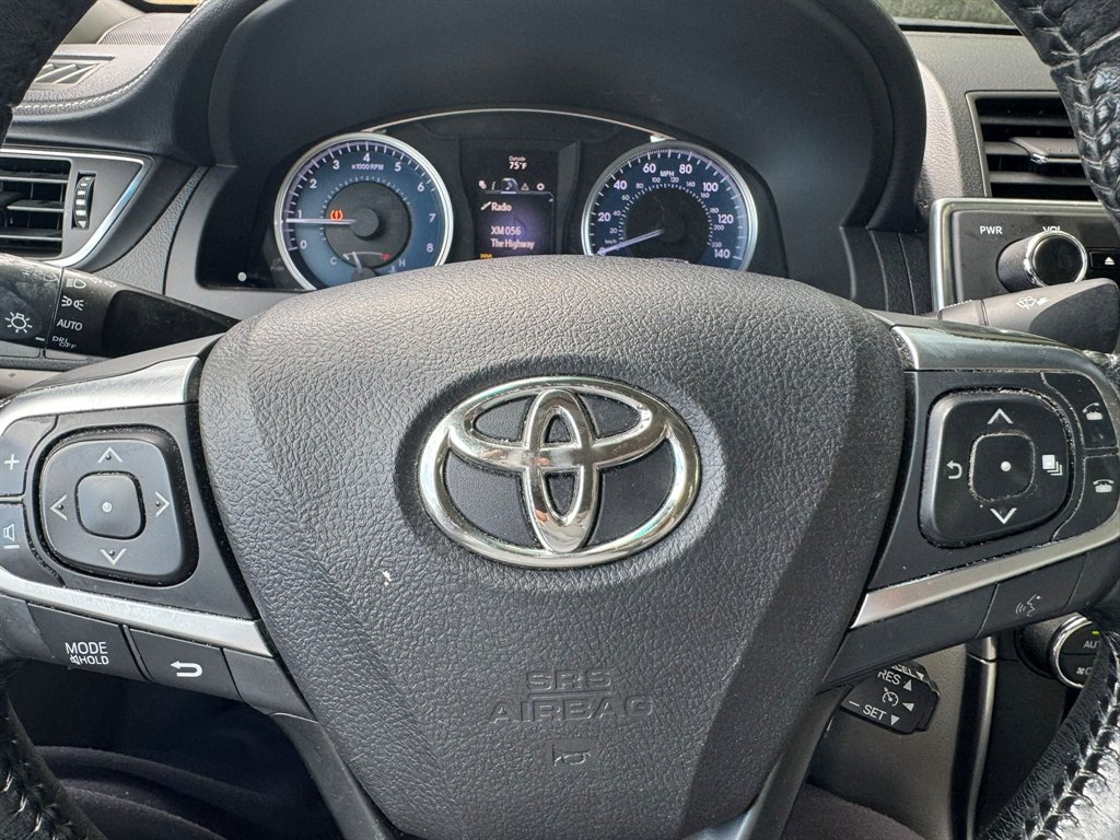 2016 Toyota Camry - $11,900