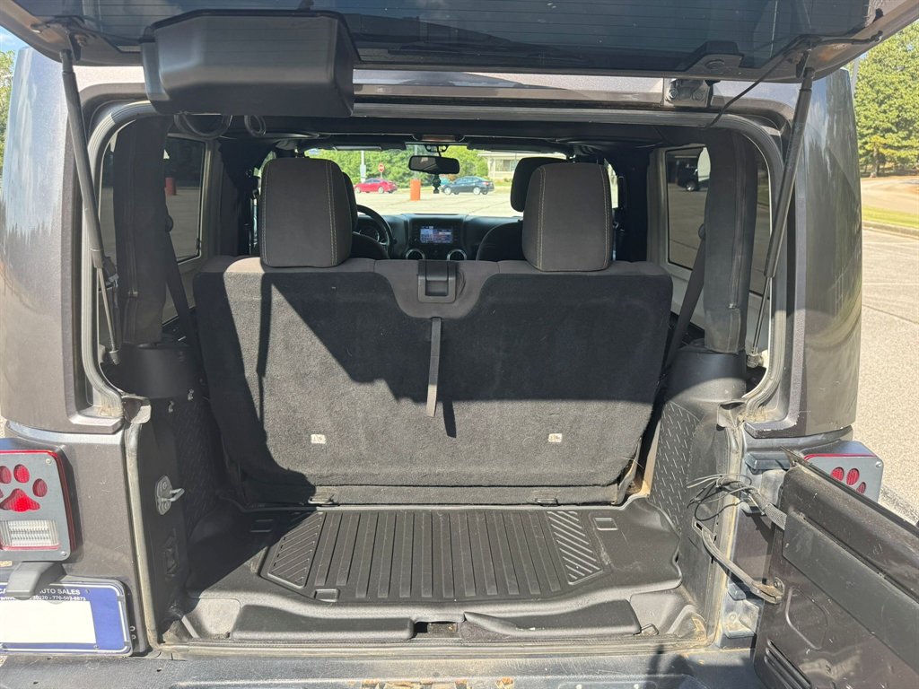 2017 Jeep Wrangler - $14,500