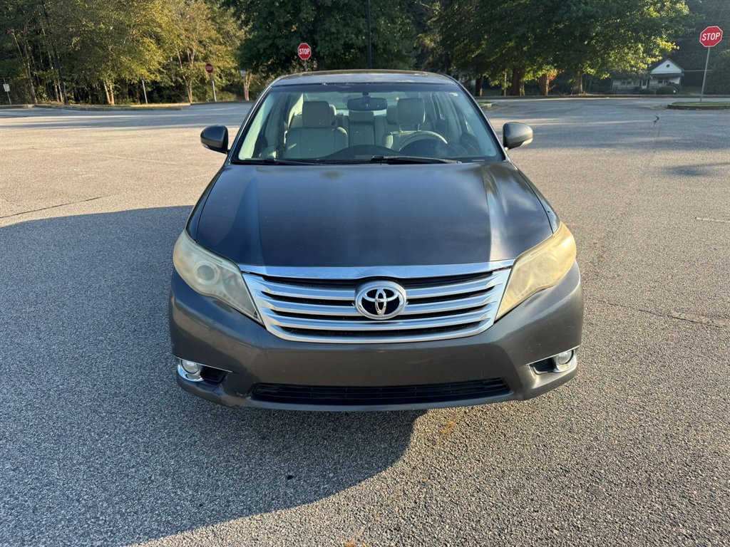 2011 Toyota Avalon - $8,500