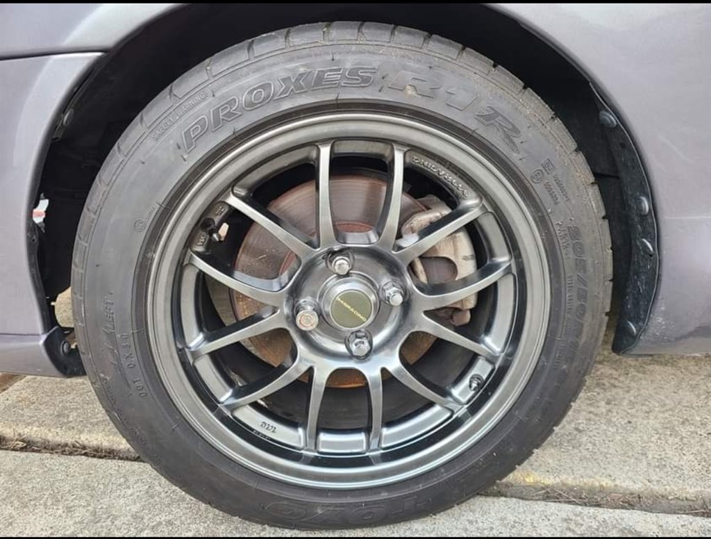 2004 MAZDA MX-5