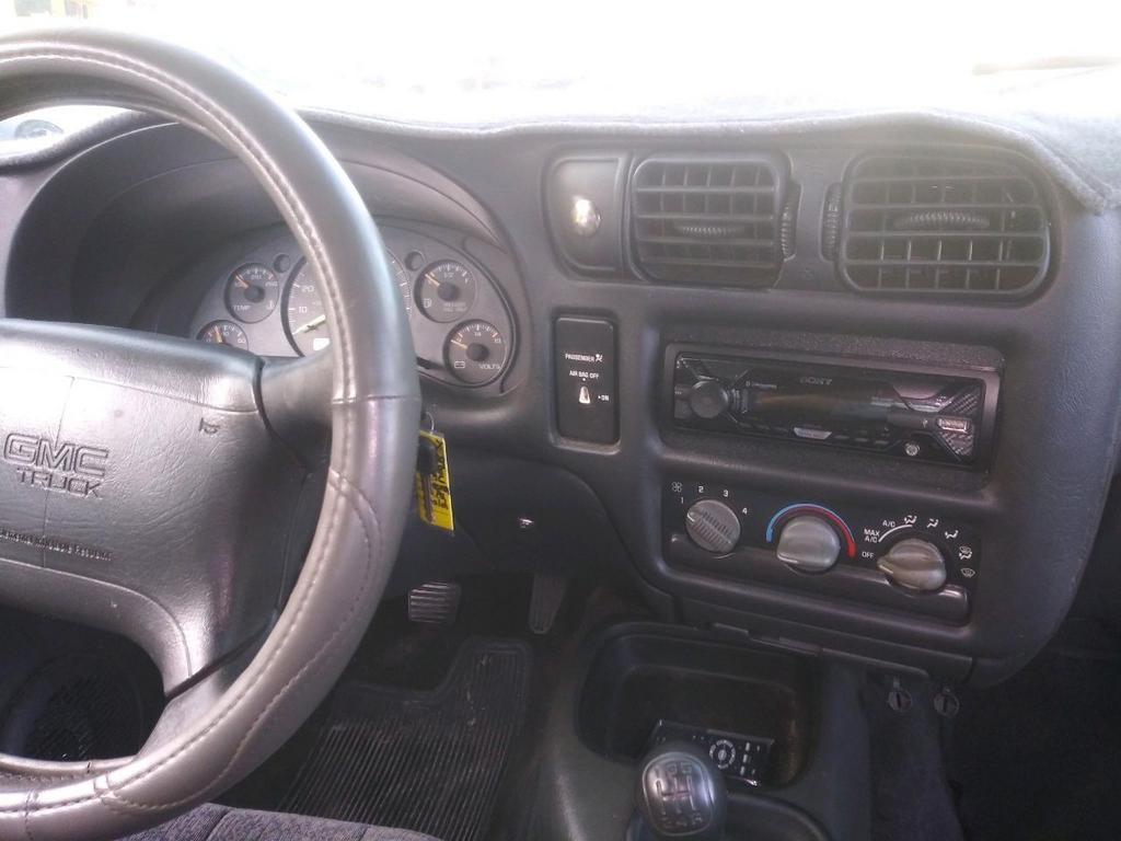 1998 GMC Sonoma