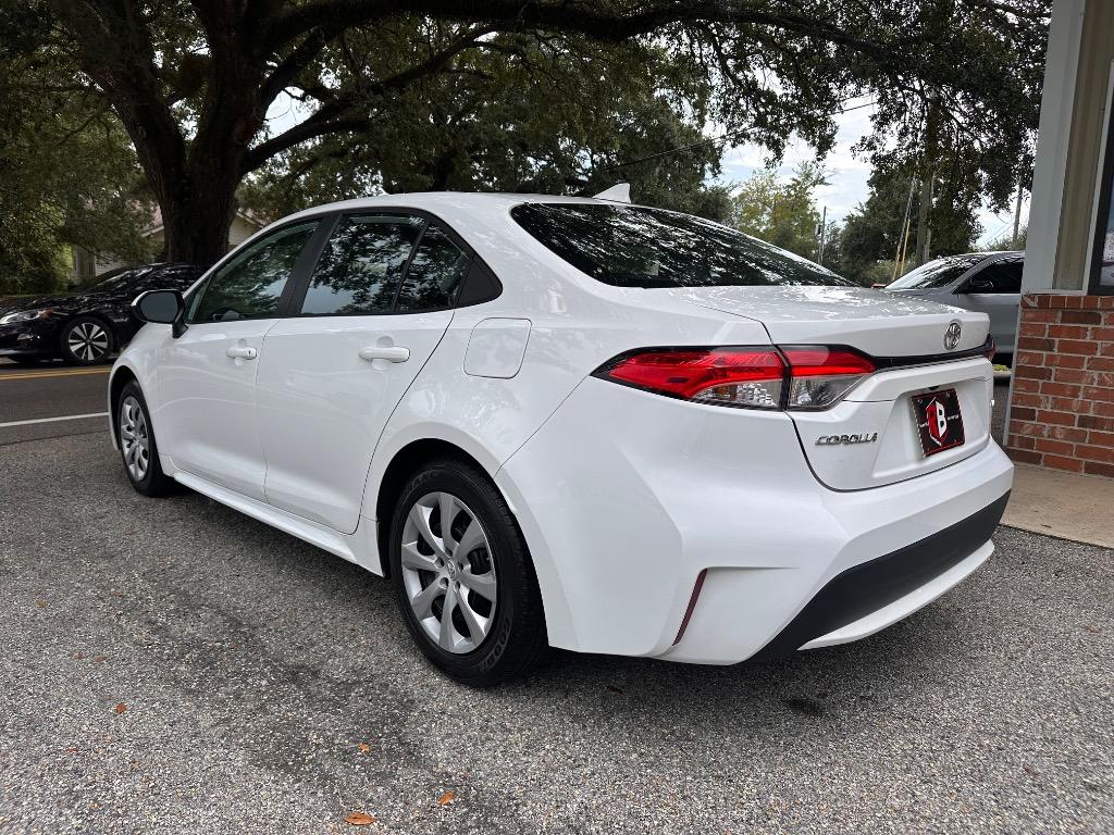 2022 Toyota Corolla - $20,118