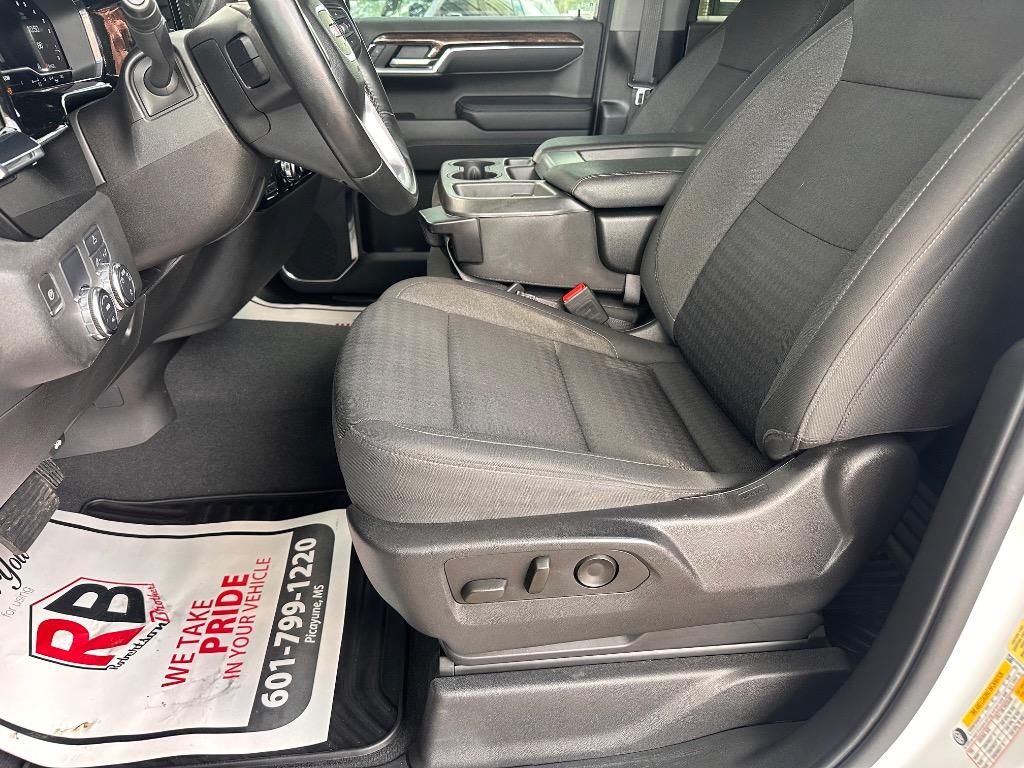 2023 GMC Sierra 1500 - $30,118