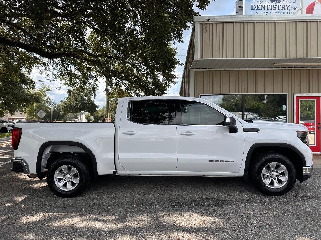 2023 GMC Sierra 1500 - $30,118