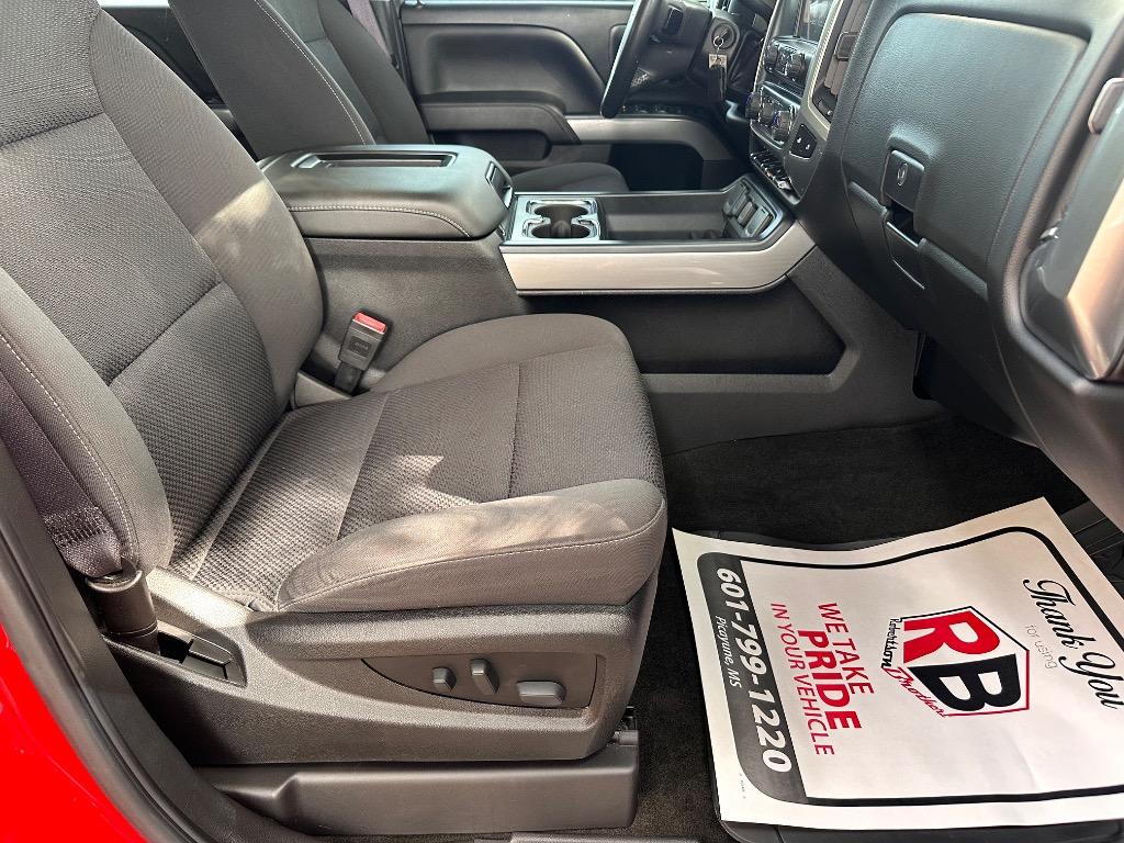 2017 Chevrolet Silverado - $26,900