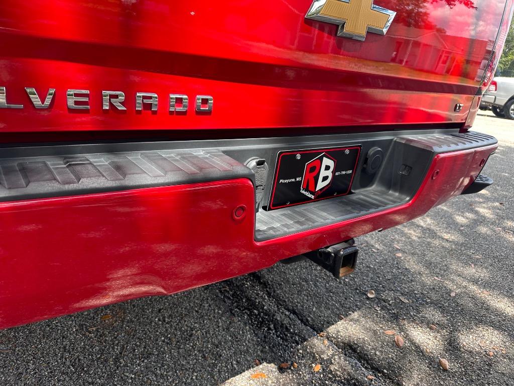2017 Chevrolet Silverado - $26,900