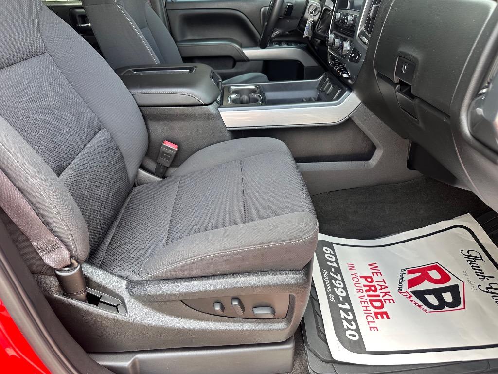 2017 Chevrolet Silverado - $26,900