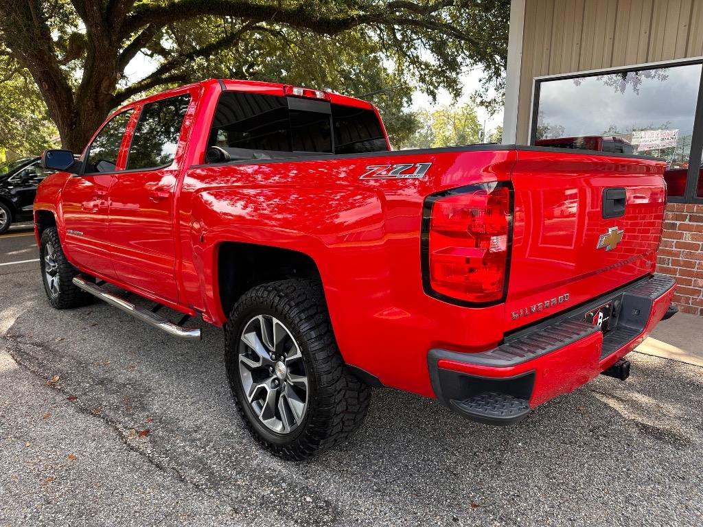 2017 Chevrolet Silverado - $26,900