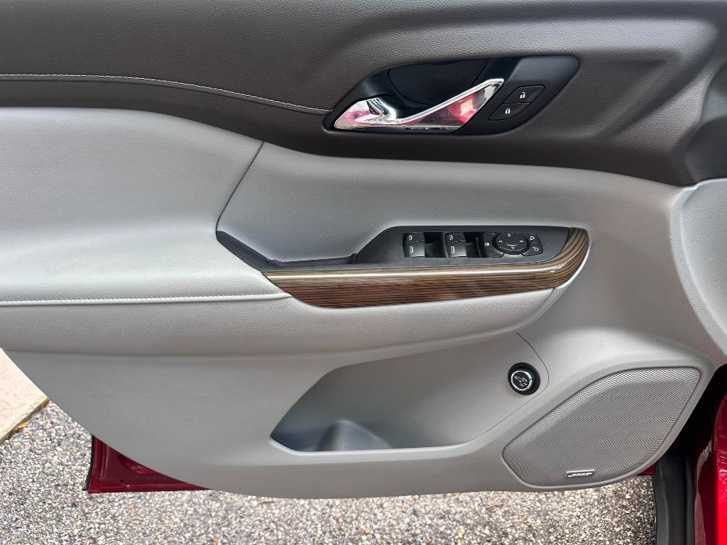 2021 GMC Acadia - $21,750