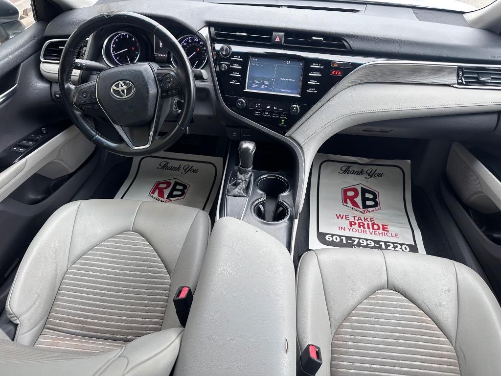 2018 Toyota Camry - $17,500