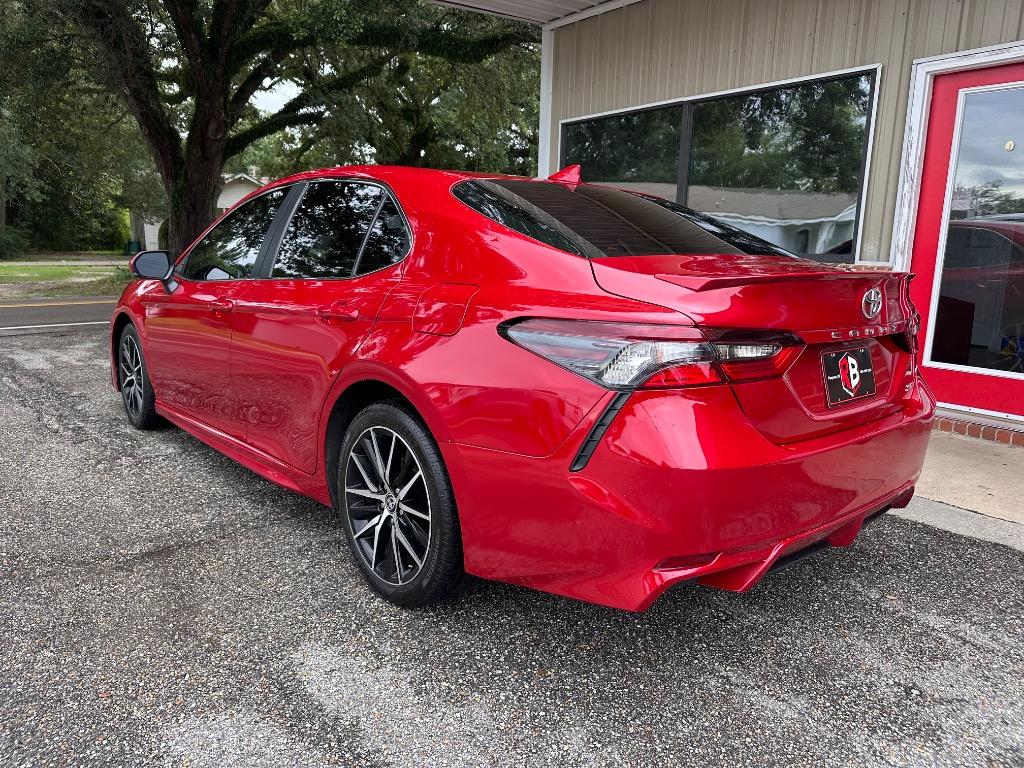 2023 Toyota Camry - $22,900