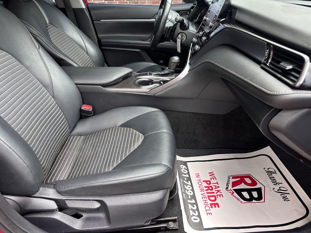 2023 Toyota Camry - $22,900