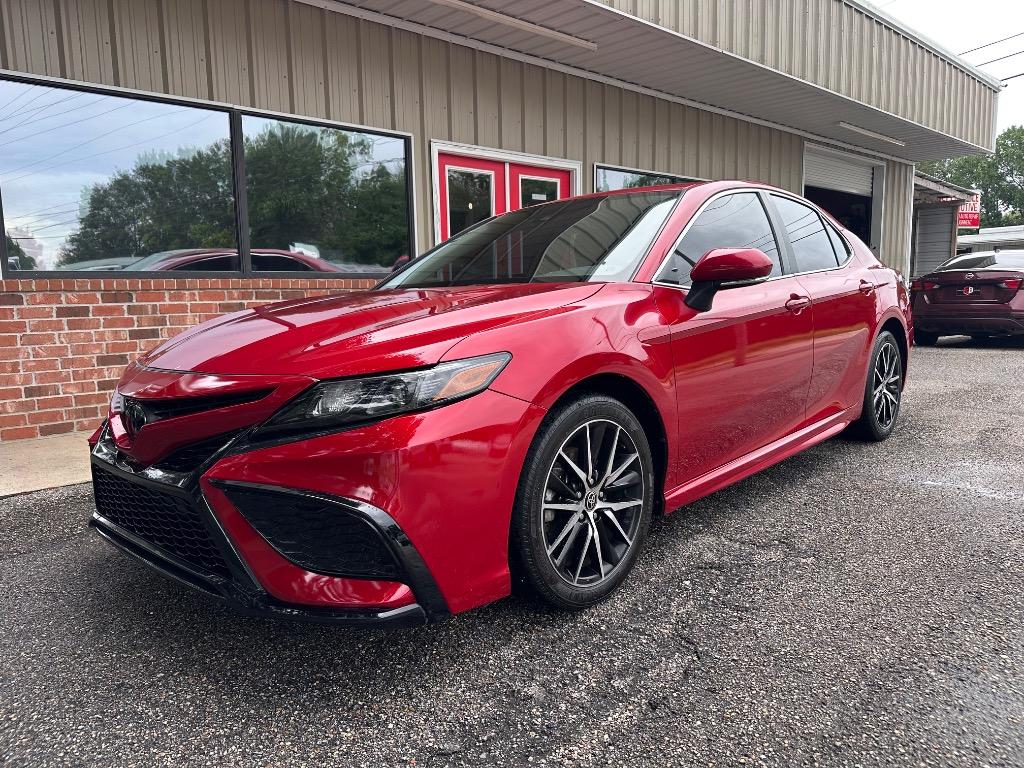 2023 Toyota Camry - $22,900