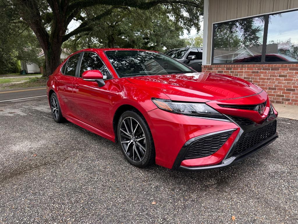 2023 Toyota Camry - $22,900