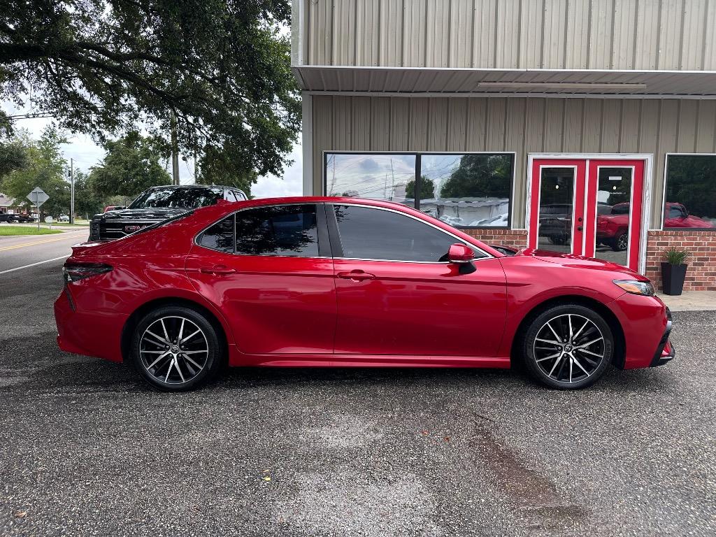2023 Toyota Camry - $22,900