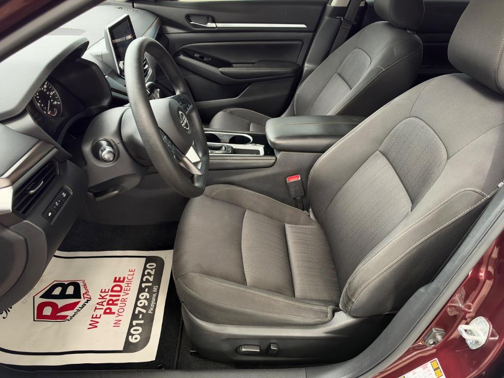 2023 Nissan Altima - $20,900