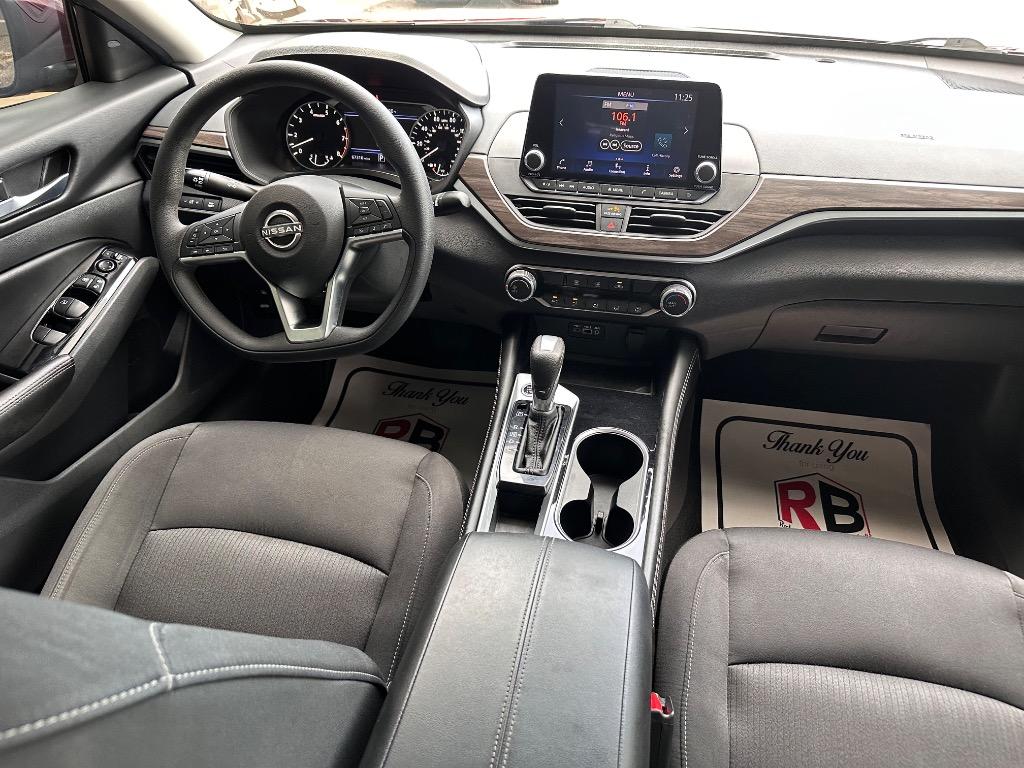 2023 Nissan Altima - $20,900