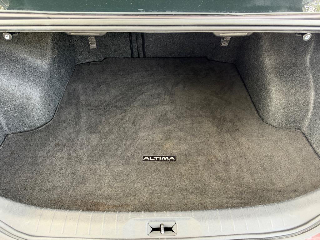 2023 Nissan Altima - $20,900