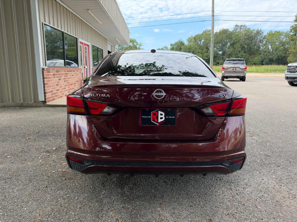 2023 Nissan Altima - $20,900