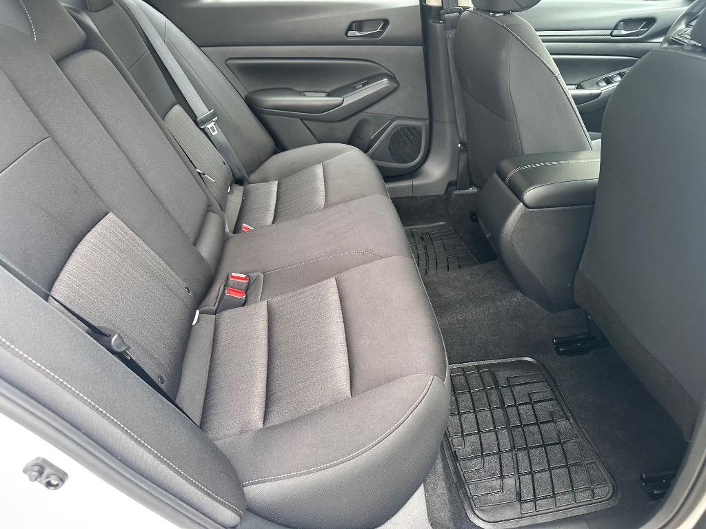 2023 Nissan Altima - $17,900