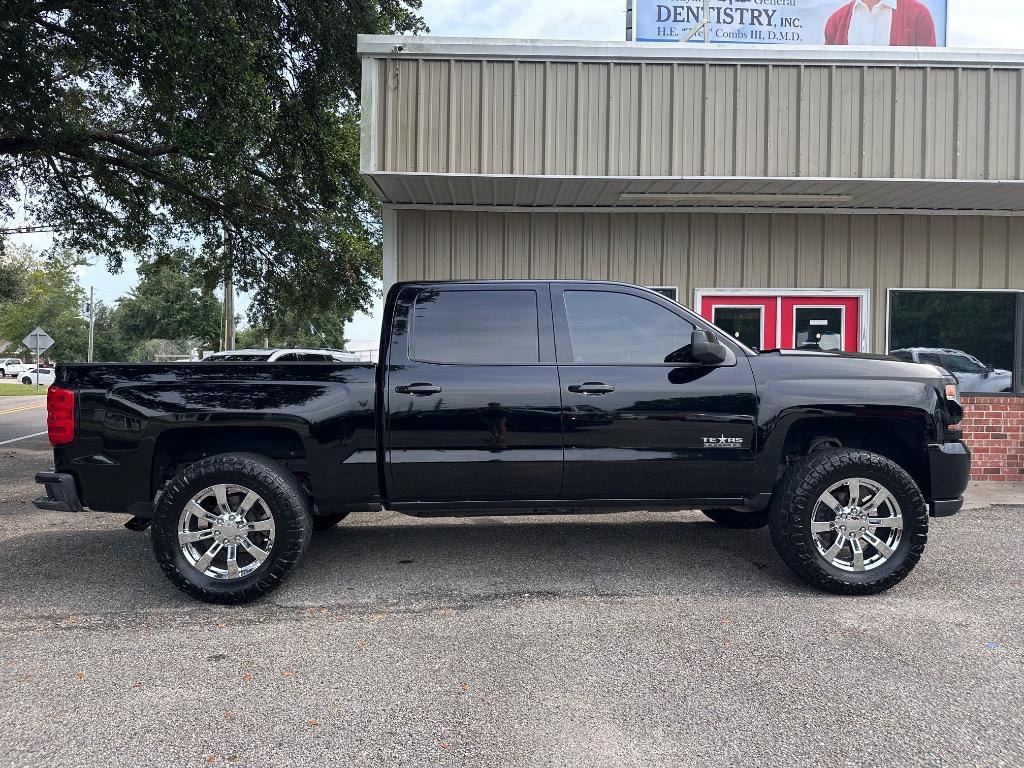 2018 Chevrolet Silverado - $26,700