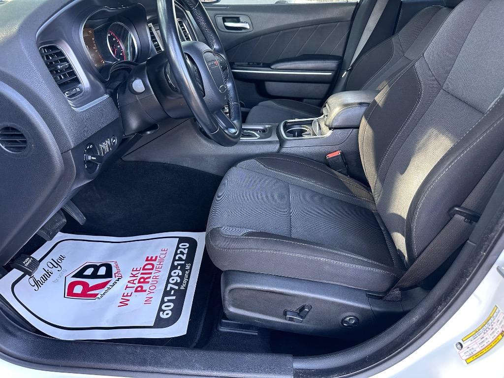 2020 Dodge Charger - $16,900