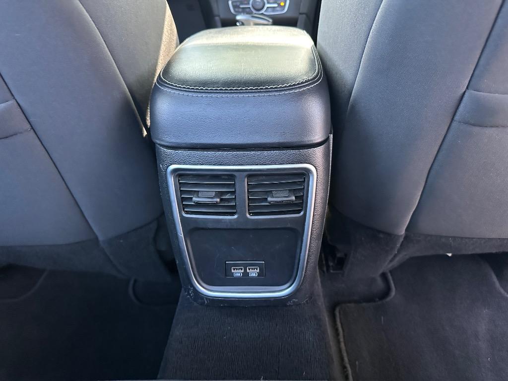 2020 Dodge Charger - $16,900