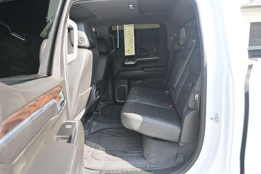 2022 GMC Sierra - $38,800