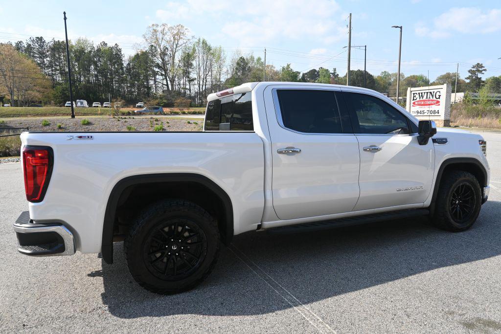 2022 GMC Sierra - $38,800