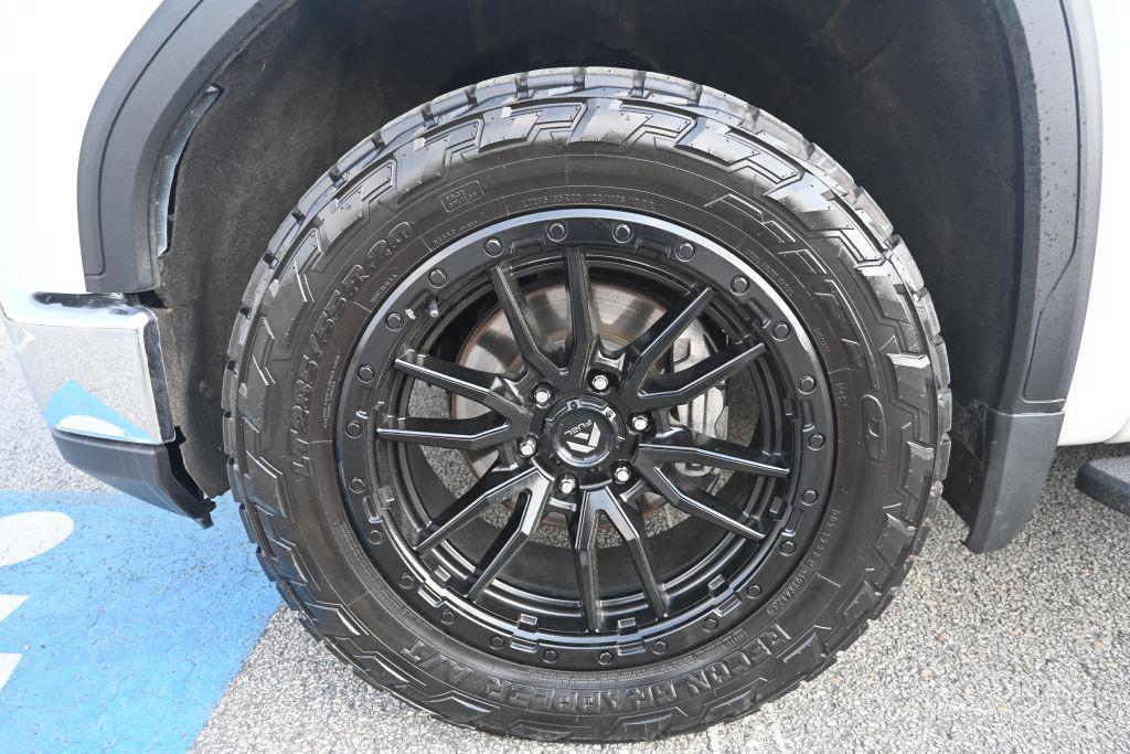 2022 GMC Sierra - $38,800