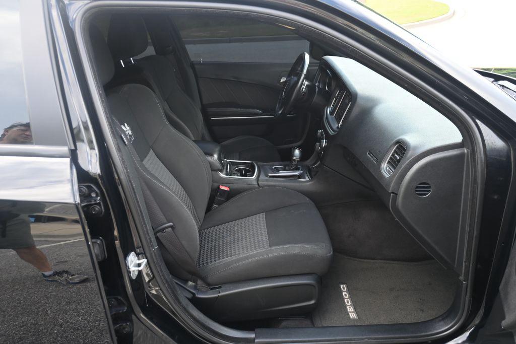 2019 Dodge Charger - $26,800